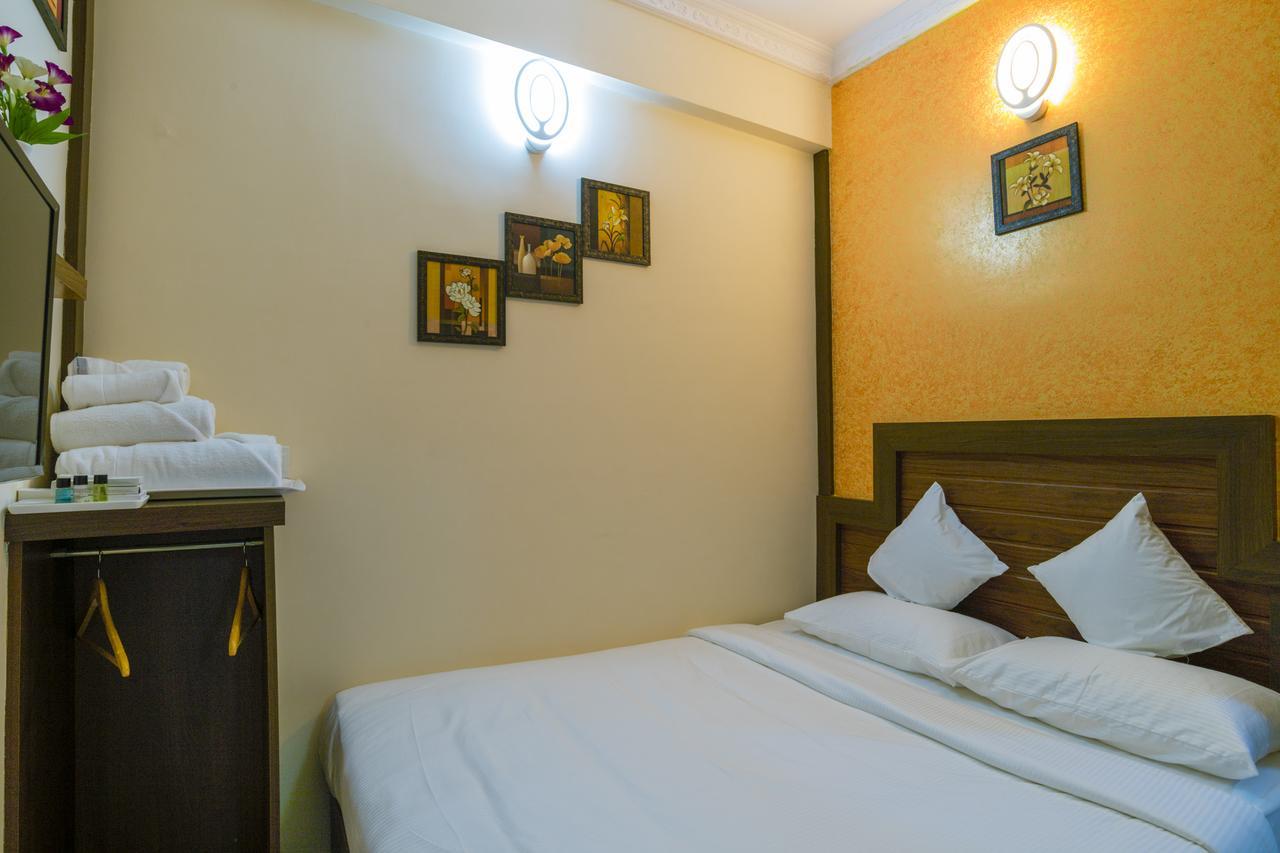 Blue Bell Cochin Airport Hotel Nedumbassery Exteriér fotografie