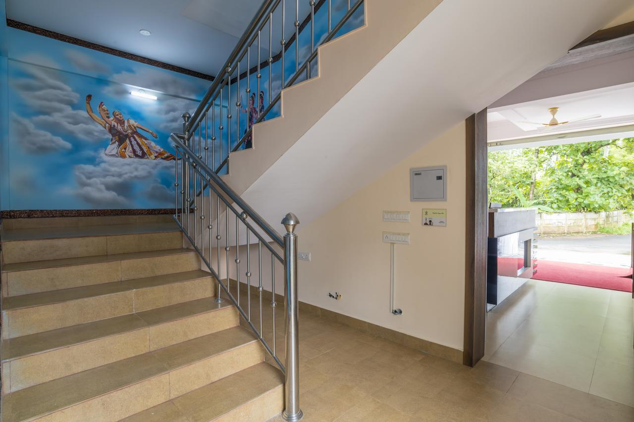 Blue Bell Cochin Airport Hotel Nedumbassery Exteriér fotografie